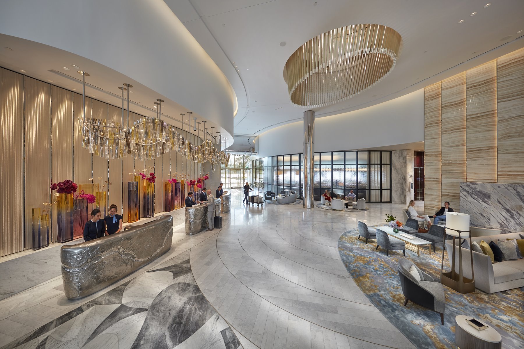 Senior management - Crown Resorts